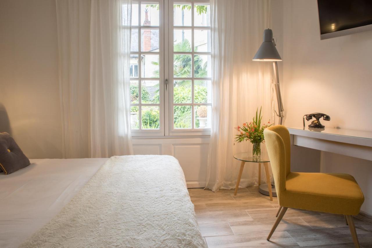 Hotel Le Plantagenet Chinon Buitenkant foto