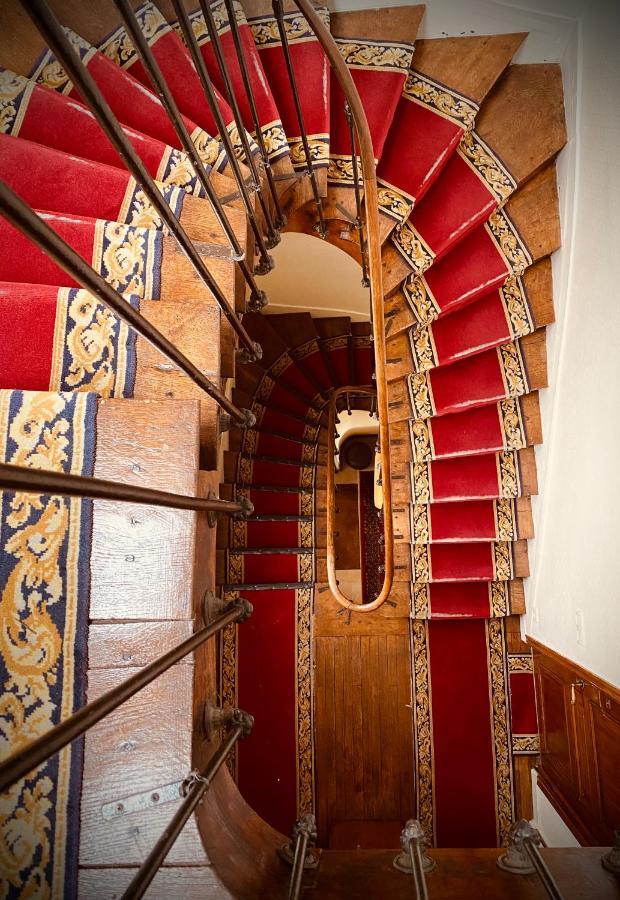 Hotel Le Plantagenet Chinon Buitenkant foto