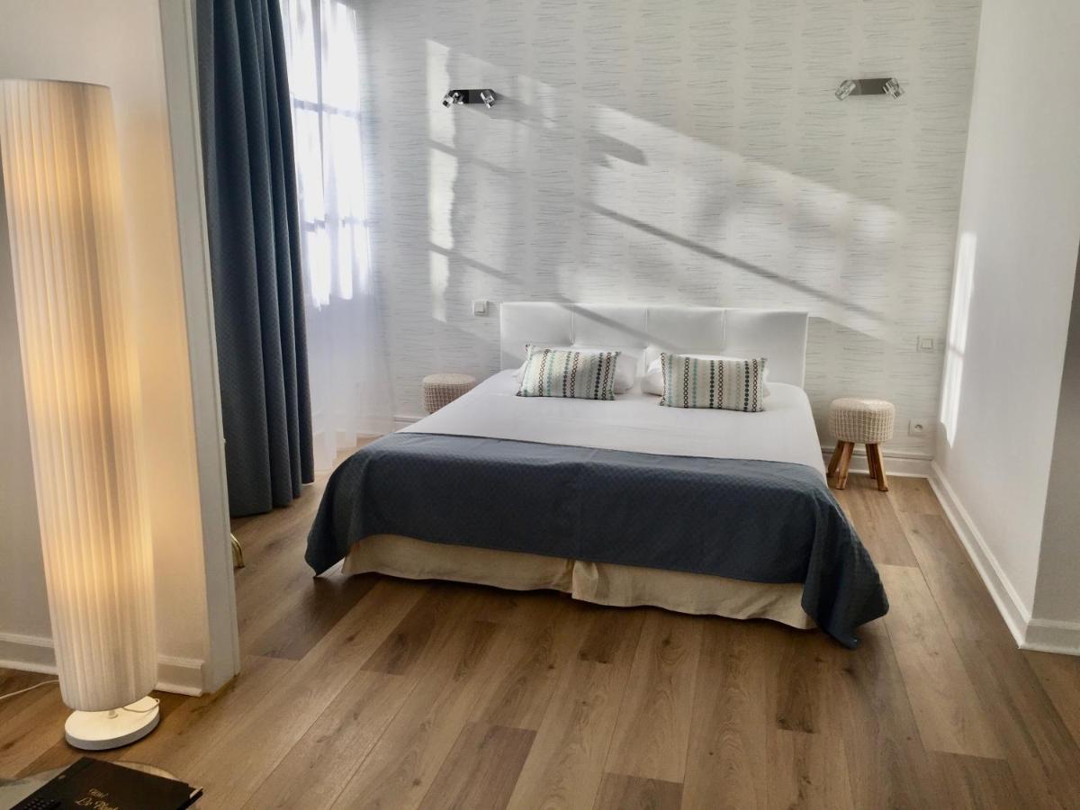 Hotel Le Plantagenet Chinon Buitenkant foto
