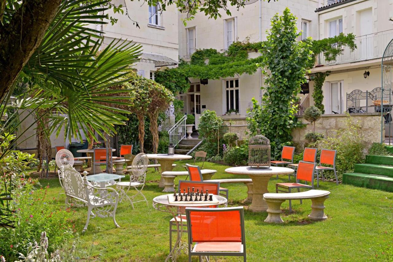 Hotel Le Plantagenet Chinon Buitenkant foto